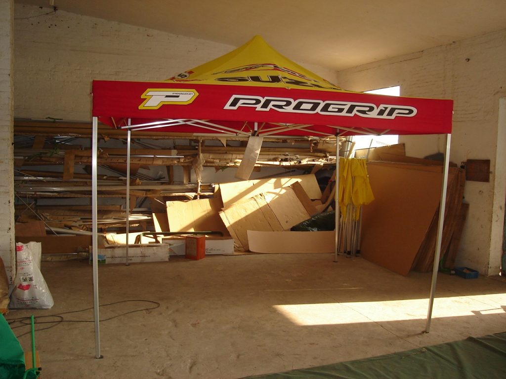 Professional Outdoor Umbrella Supplier